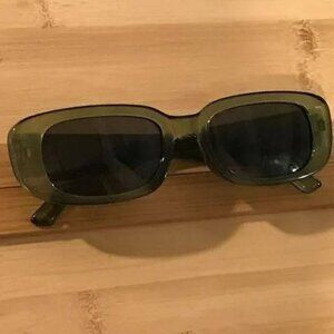 Revalon Green Acrylic Unisex Sunglasses (One-Size)